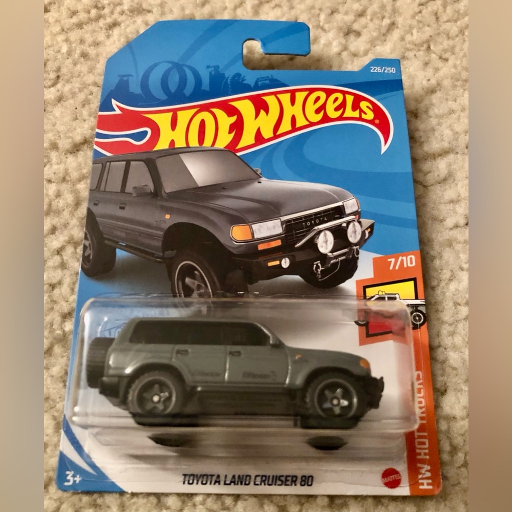 Hot Wheels/Matchbox Toyota Vehicles (6) - Picture 7 of 8